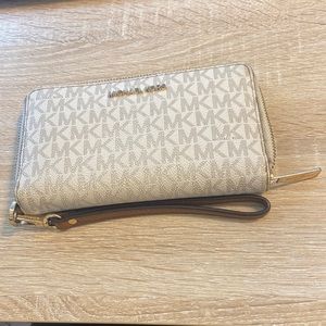 MK Wristlet